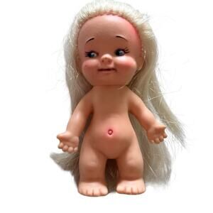 Vintage 1965 Uneeda Udco Peewees Vinyl Blonde Girl Pocket Size 3.5" Doll Toy